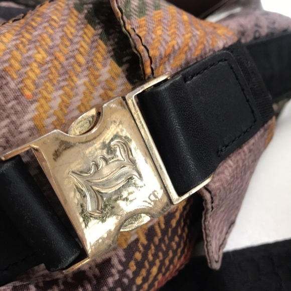 L.A.M.B. Lesport crossbody bag - Picture 7 of 9